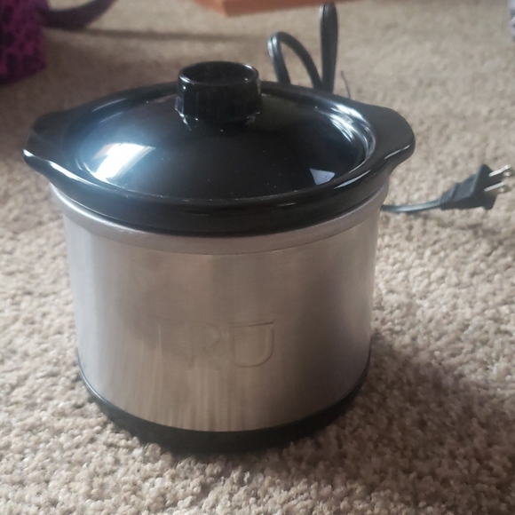 Other - Brand new mini crock pot